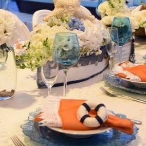 Meet your Posher, Lina